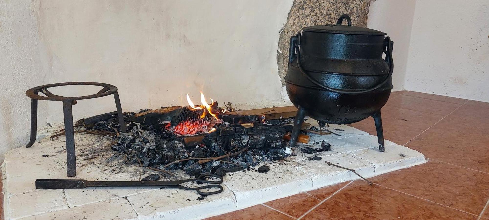 דירות מנטגאס A Casa Da Rapariga De Cabelo Azul מראה חיצוני תמונה