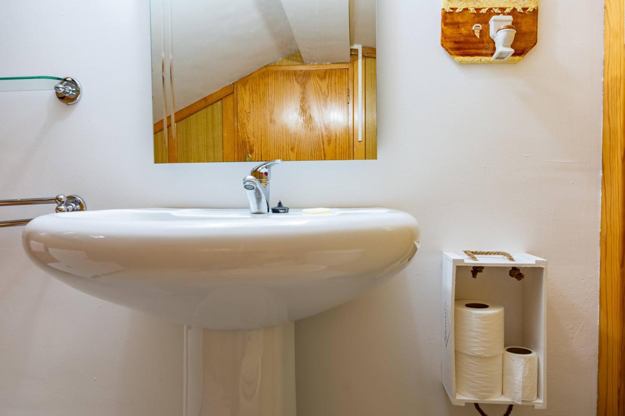 דירות מנטגאס A Casa Da Rapariga De Cabelo Azul מראה חיצוני תמונה